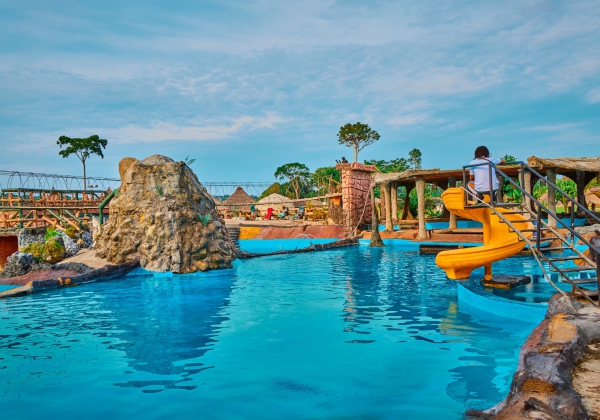 Natação em uma Laguna Artificial